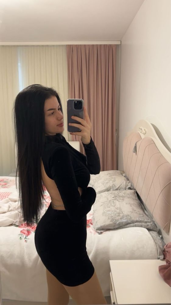 Мини рокля Bershka
