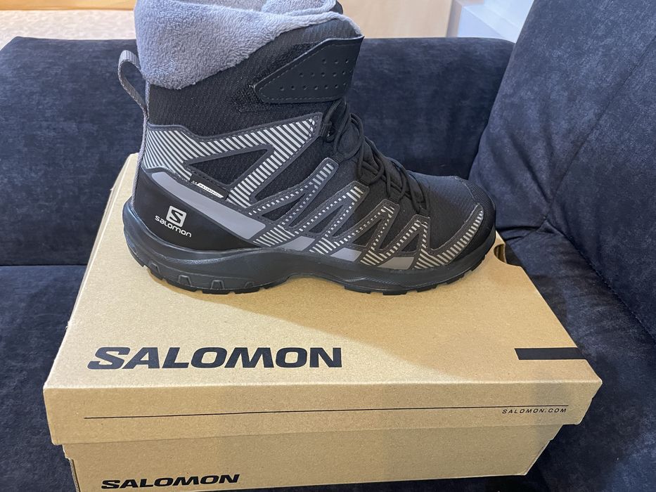 Vând ghete de zapadă SALOMON marimea 40