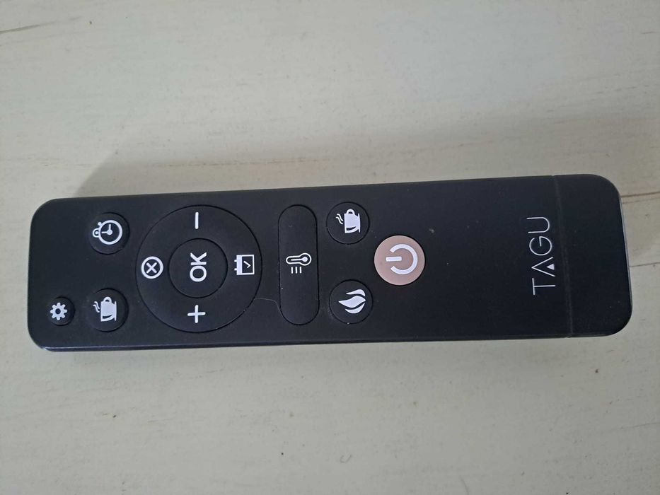 Semineu electric TAGU, Putere 1500W,Aproape Nou, Acoperire aprx 25m2