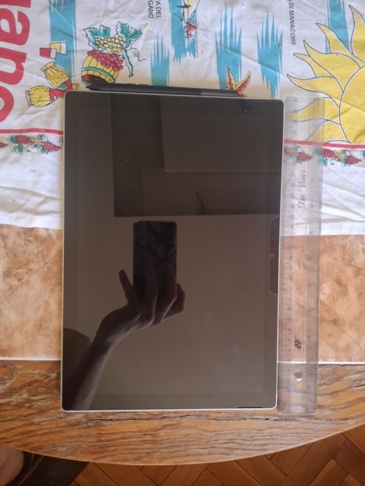 Microsoft surface pro 7 impecabil