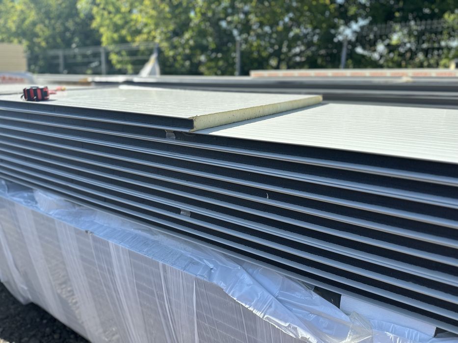 Panouri Sandwich /topanel/acoperis/perete/calitatea 1