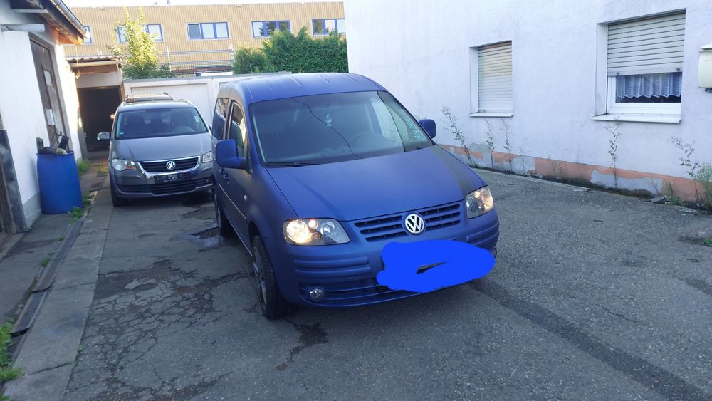Vând volkswagen caddy