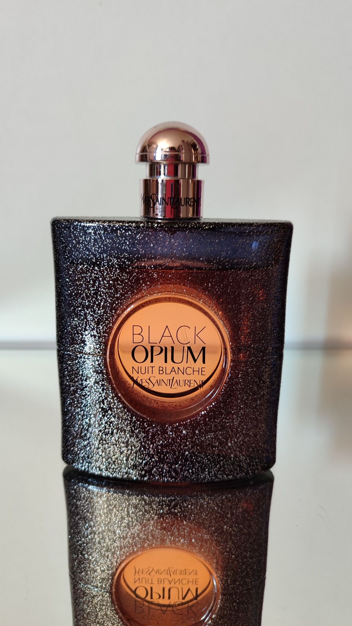 Black Opium Nuit Blanche