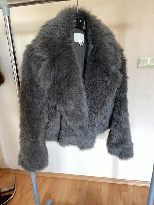 Палто еко косъм H&M