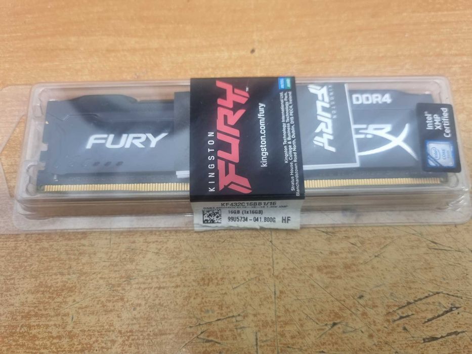 DDR 4 kingston fury 16 GB