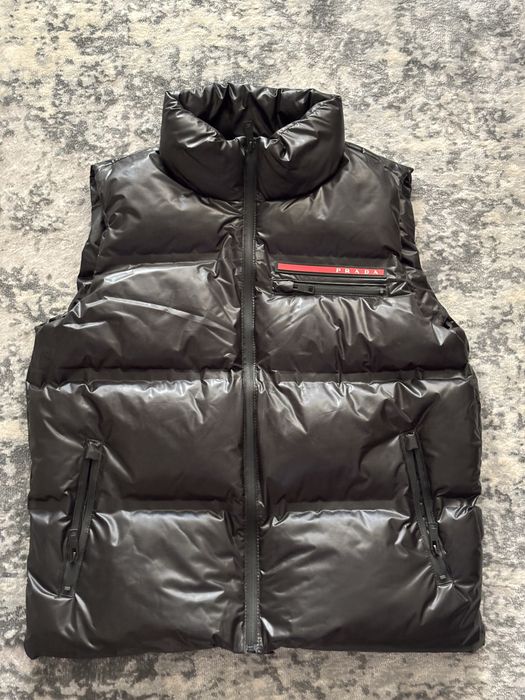 Vesta “puffer” Prada