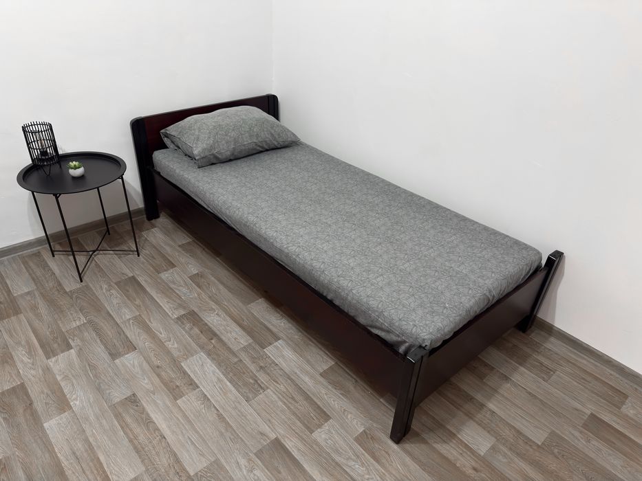 2 единични легла с матраци - 90x200