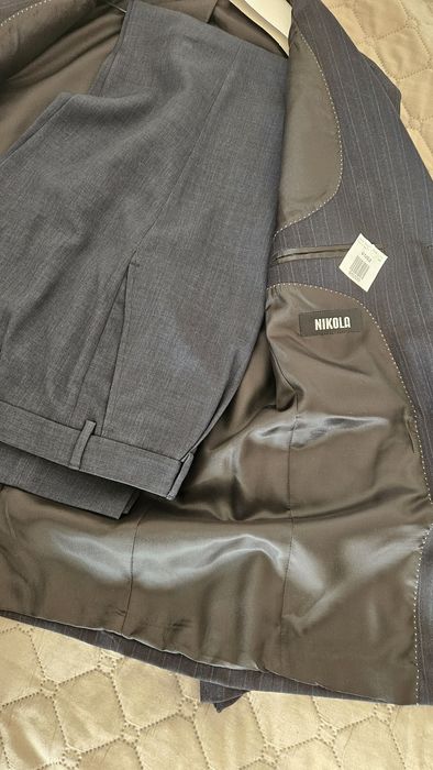 Мъжки костюм нов