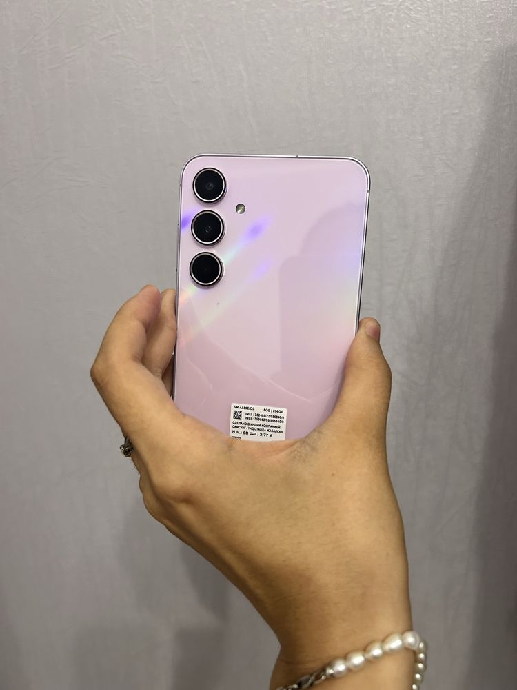 Samsung a55 256 гб с чехлом, коробкой