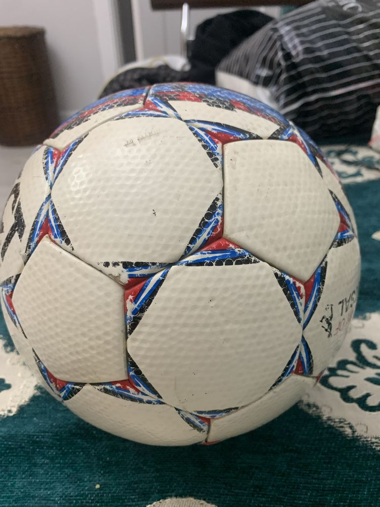 Select футзальный мяч