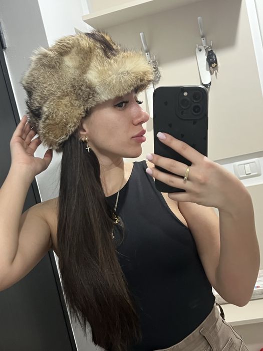 Caciula blana naturala vulpe