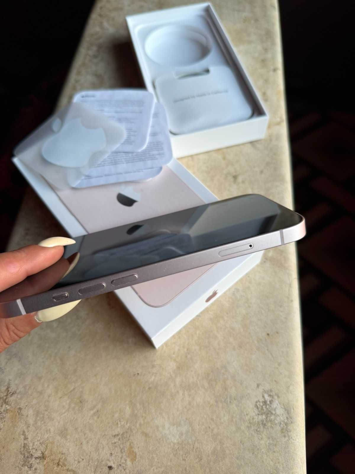 Iphone 13, изключително запазен!!!