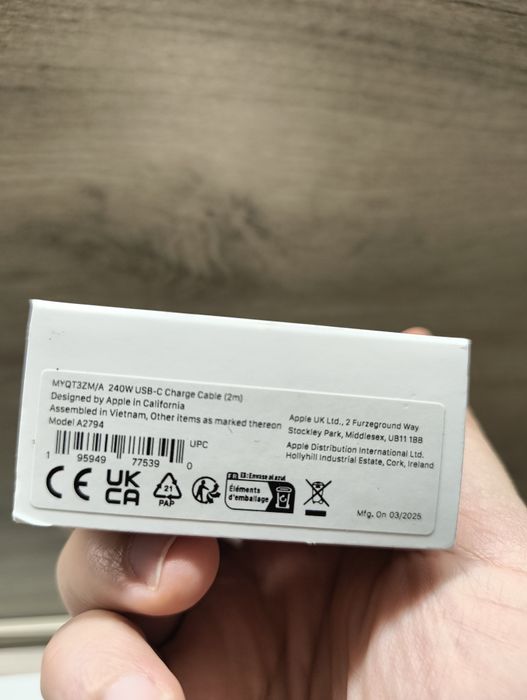 Кабел за зареждане apple 2 метра USB-C