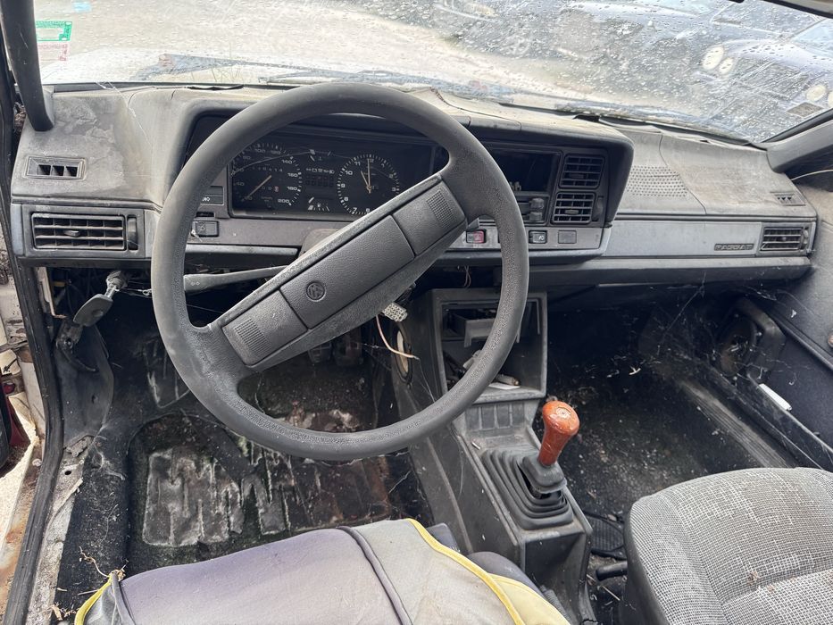 VW Passat B2 1.6d 54hp 1986г На Части