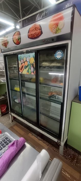 Продам холодильник 3-х секционный
