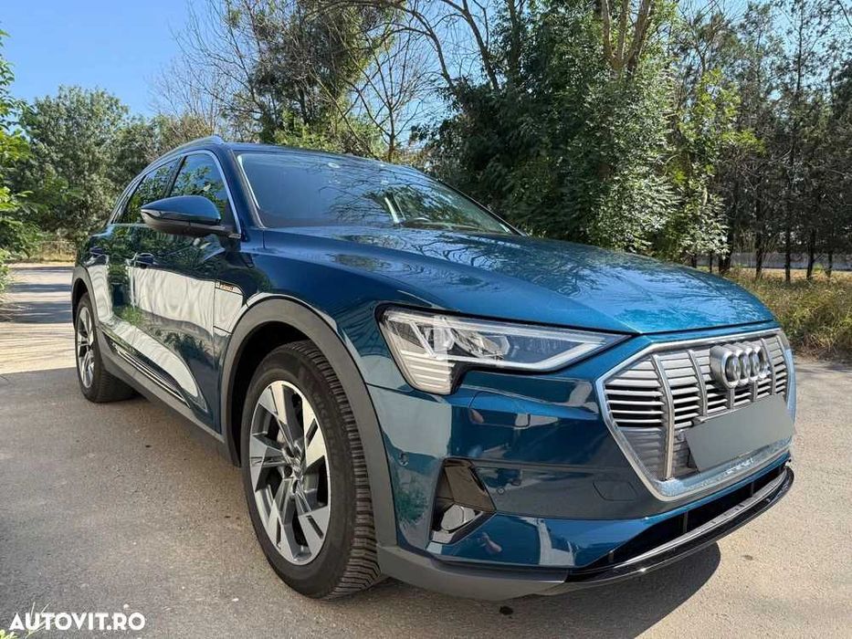 Audi e-tron 50 quattro