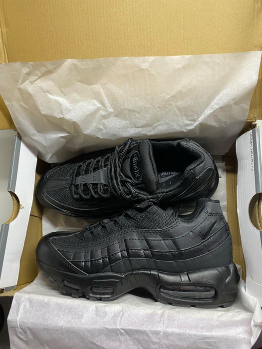 Nike Air Max 95 Essential Black 40 номер