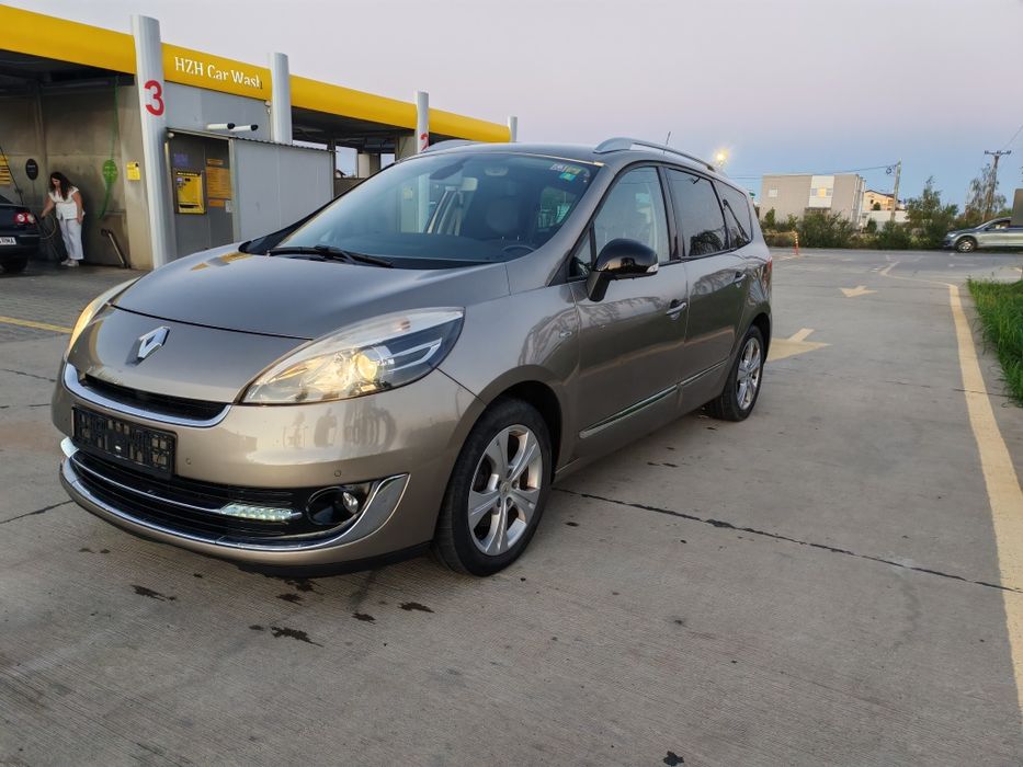 Renault Grand Scenic 3 BOSE 7 LOCURI facelift 2013