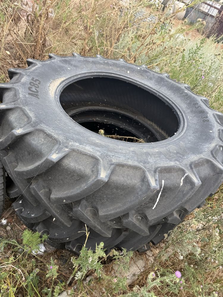Чисто нови 520/85R38  митас