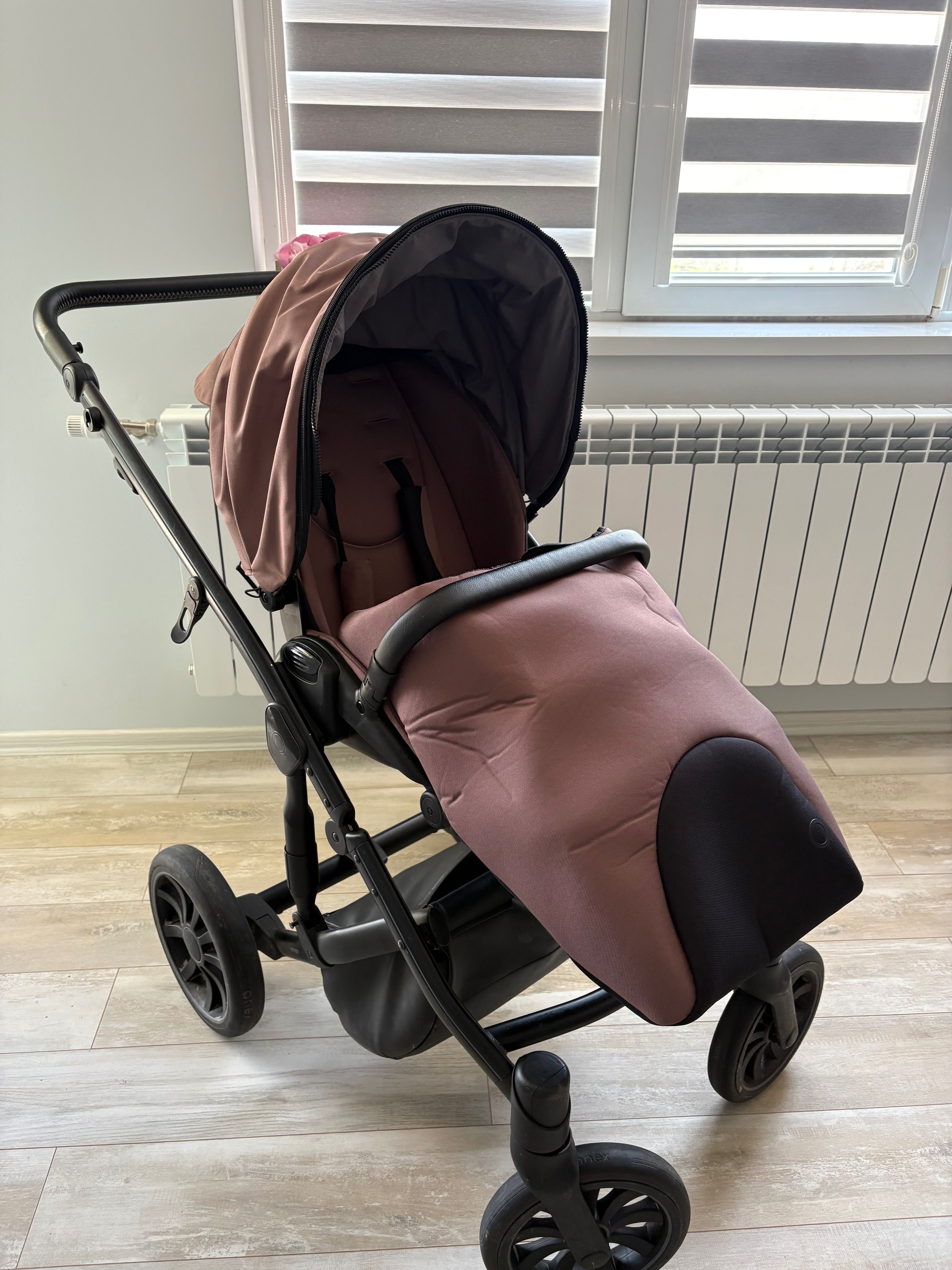Количка Anex M type