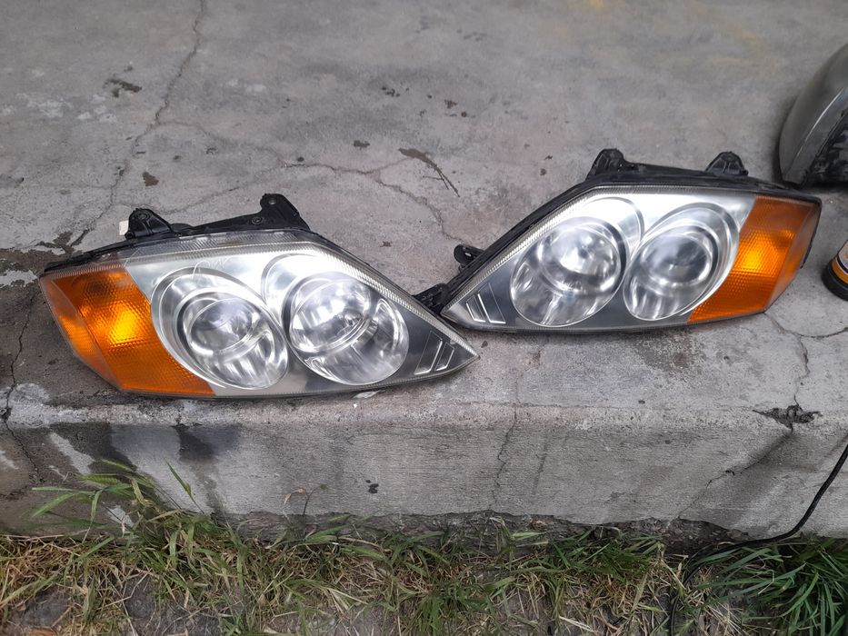 Фарове за Hyundai Coupe 2004 година и нагоре