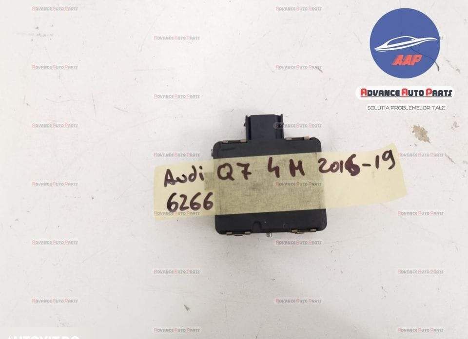 Ауди Q7 / Audi Q7 Оригинален заден радарен сензор в добро състояние