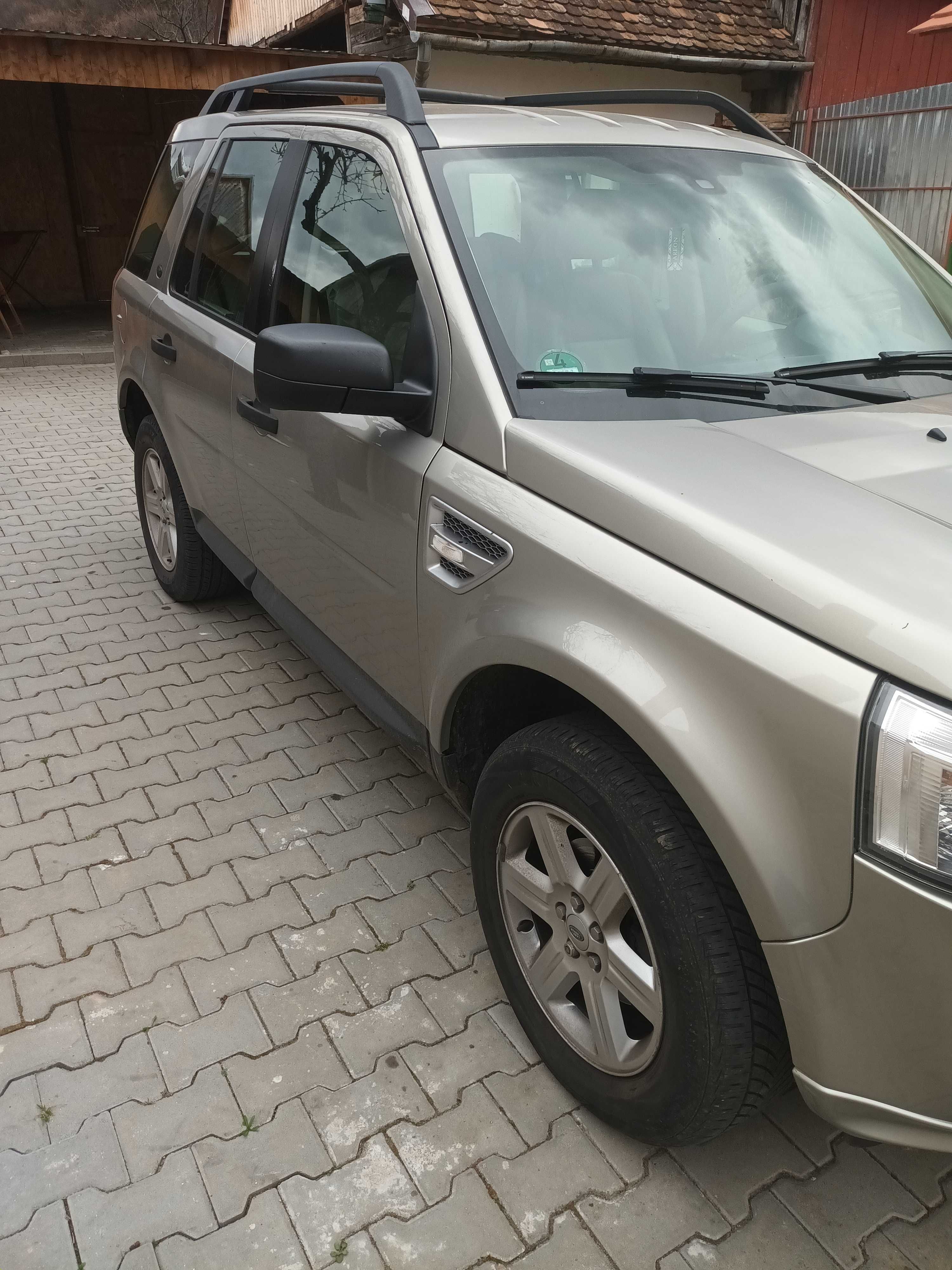 Autoturism Land Rover Freelander 2