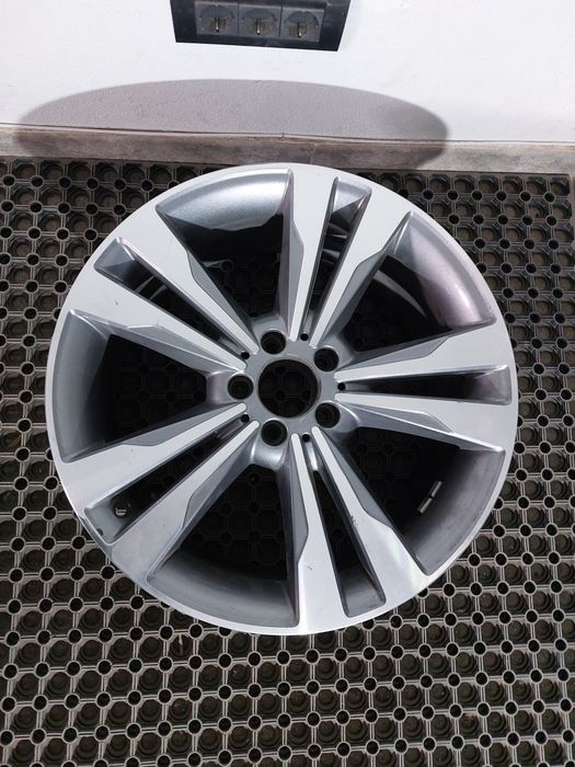 trei jante 19 originale mercedes s w222 / a217 / c217 8,5j et36