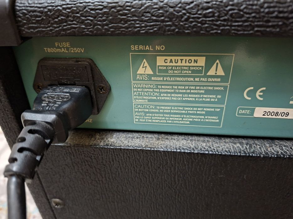 Кубе тонколона за китара 40W