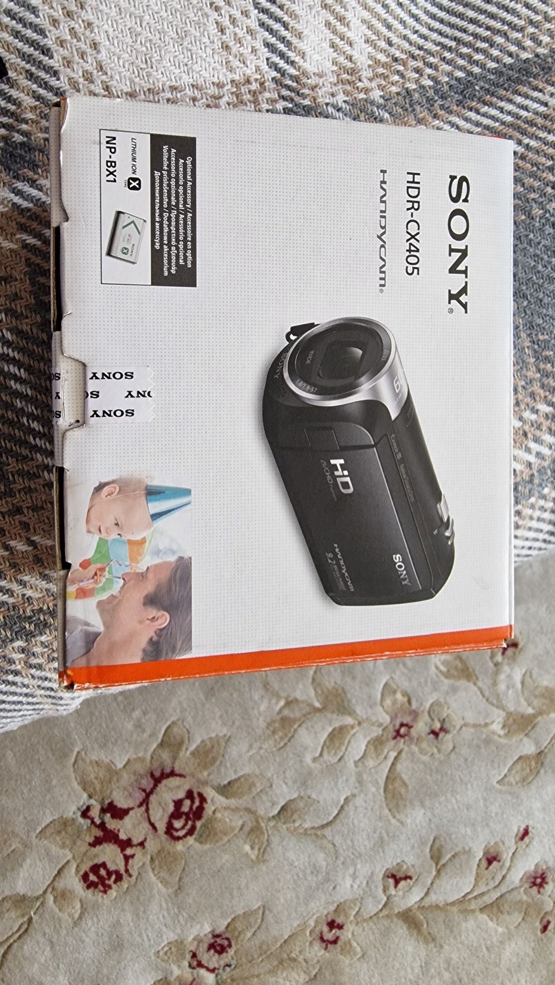 Продам видеокамеру Sony