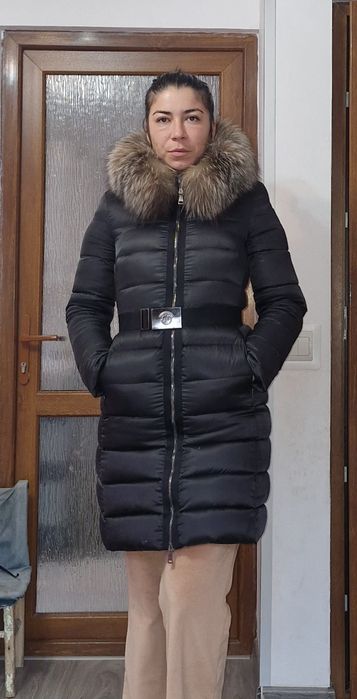 Geaca cu puf si blana naturala Moncler originala