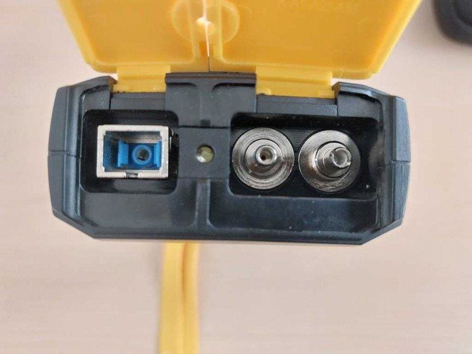 OTDR Mini OFW model FWT-100-D61A0 pentru masuratori FO nou
