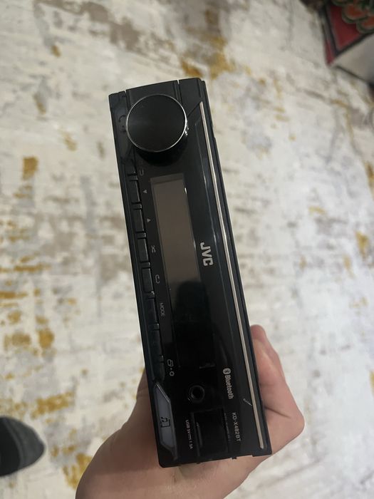 Продам в хорошем состоянии JVC KD-X482BT