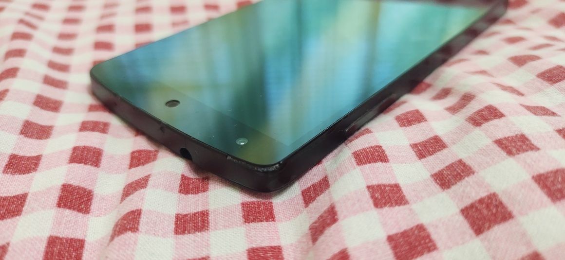 LG Nexus 5 16gb black