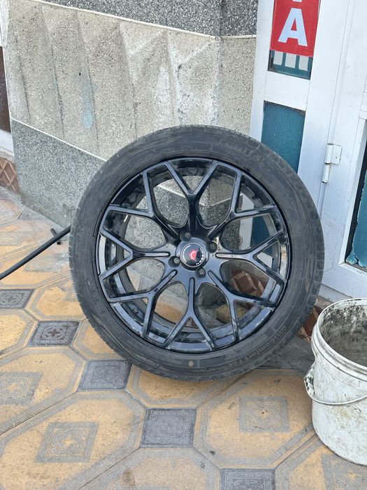 Янги Vosen R17 диска балон сотилади 15 кун такилган