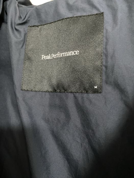 Geaca cu puf Peak Performance Blackburn marimea M