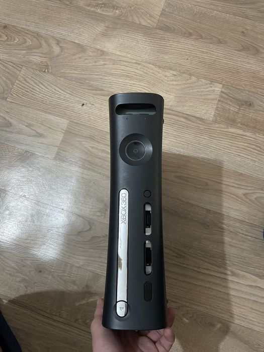 Vand xbox 360 200 RON