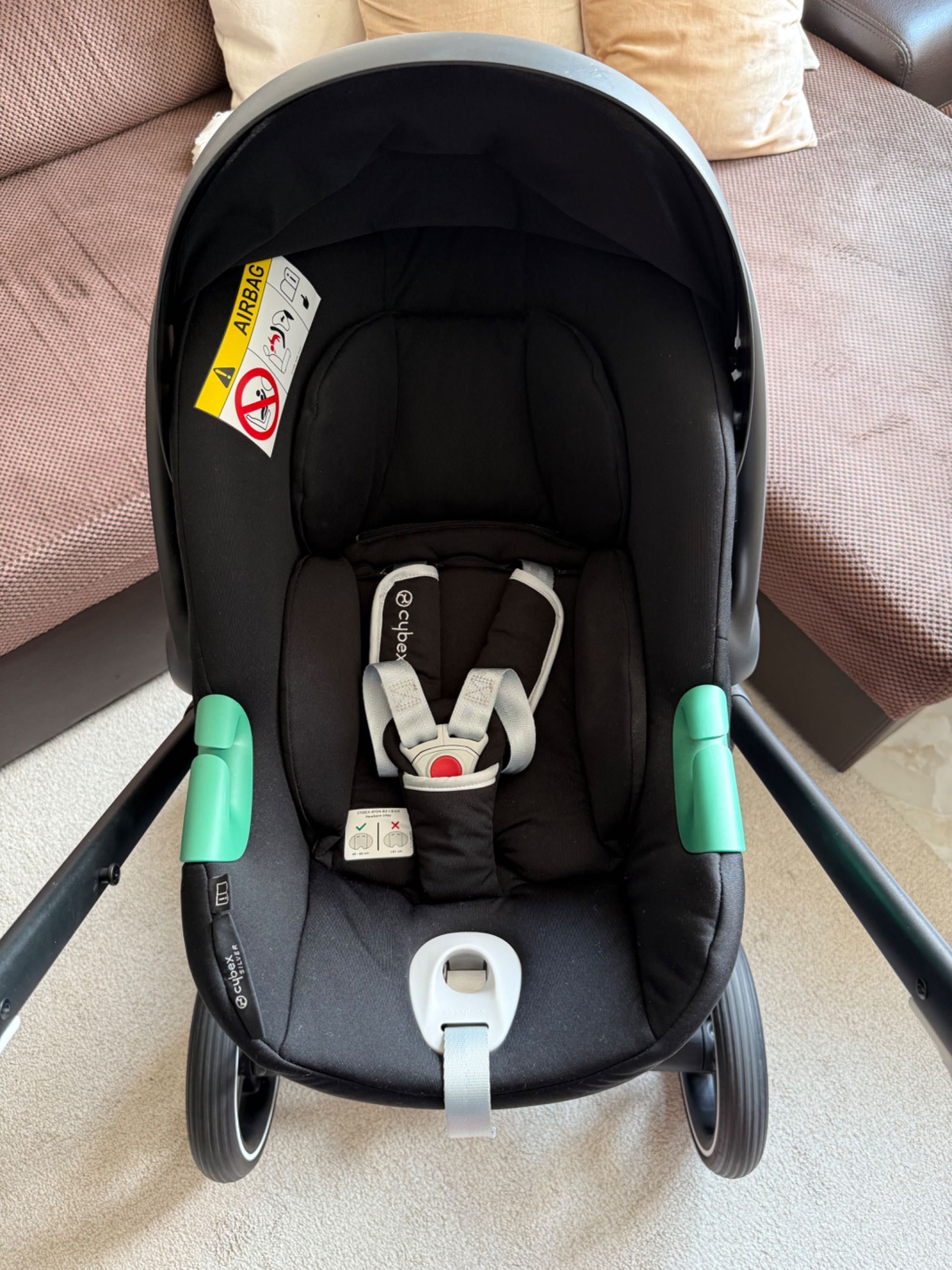 Бебешка количка 3 в 1 Cybex Gold EOS LUX с кош Aton B2 Moon Black