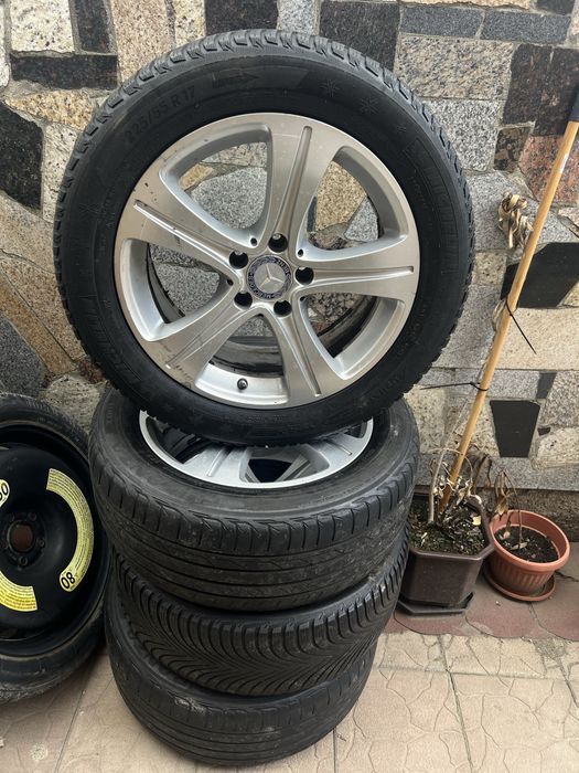 Оригинални джанти Мерцедес 17 с гуми 5х112