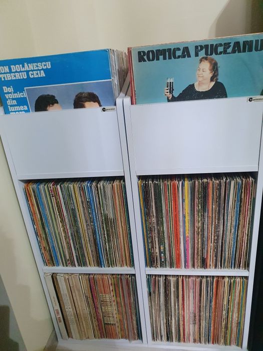 Vând discuri de vinil pentru pick up
