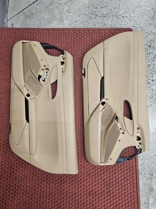 Кори за врати на PORSCHE