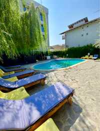 Garsoniera Costinesti cu piscina rate ideal vacanta sau airbnb booki