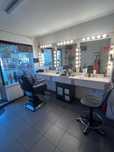 Mobilier salon infrumusetare