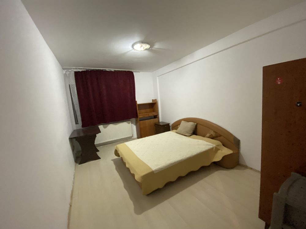 Închiriez apartament 2 camere