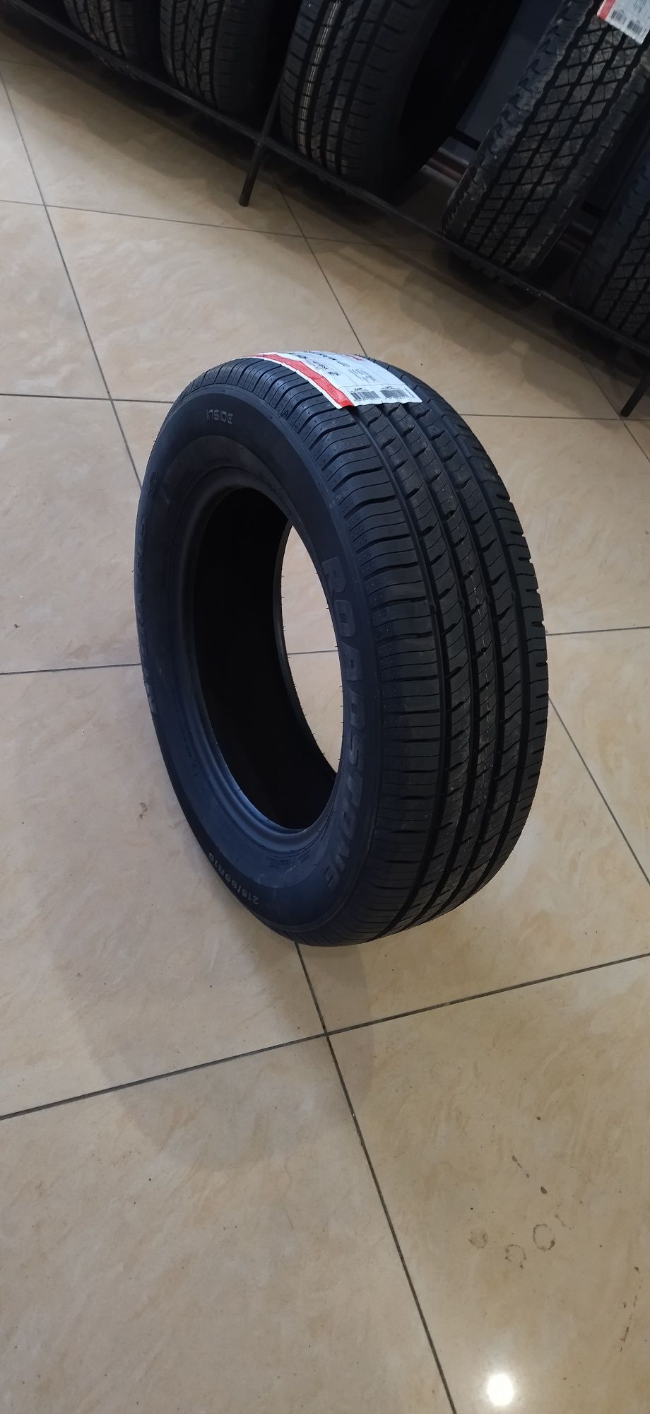 215/65R16 RU5 ROADSTON