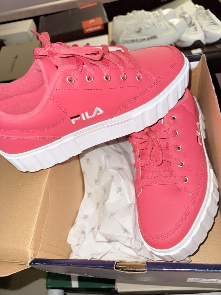 Дамски обувки Fila