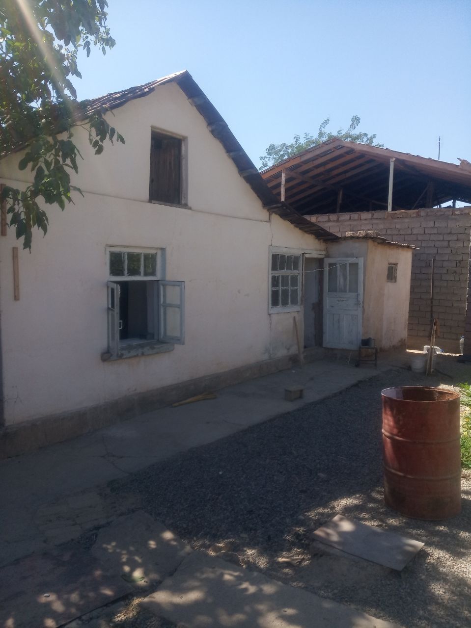 Uchaska sotiladi