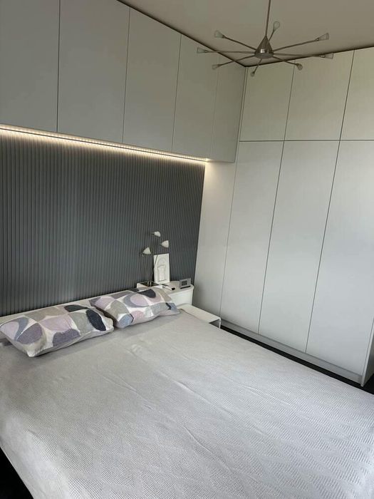 Дава се под наем Тристаен апартамент в София, Оборище - 110 кв.м за 1200 € - Снимка #6