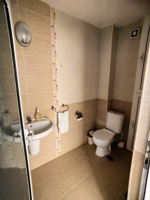 Дава се под наем Двустаен апартамент в Сливен, Център - 60 кв.м за 280.5 € - Снимка #10