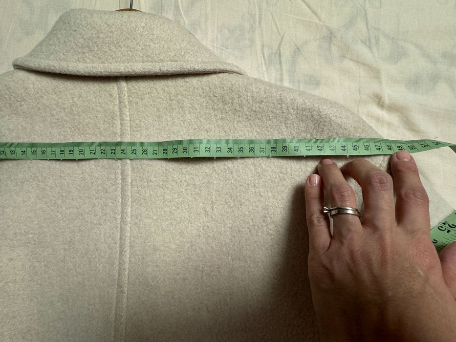 Palton bej facut pentru Massimo Dutti, fara eticheta brand, mărimea 38